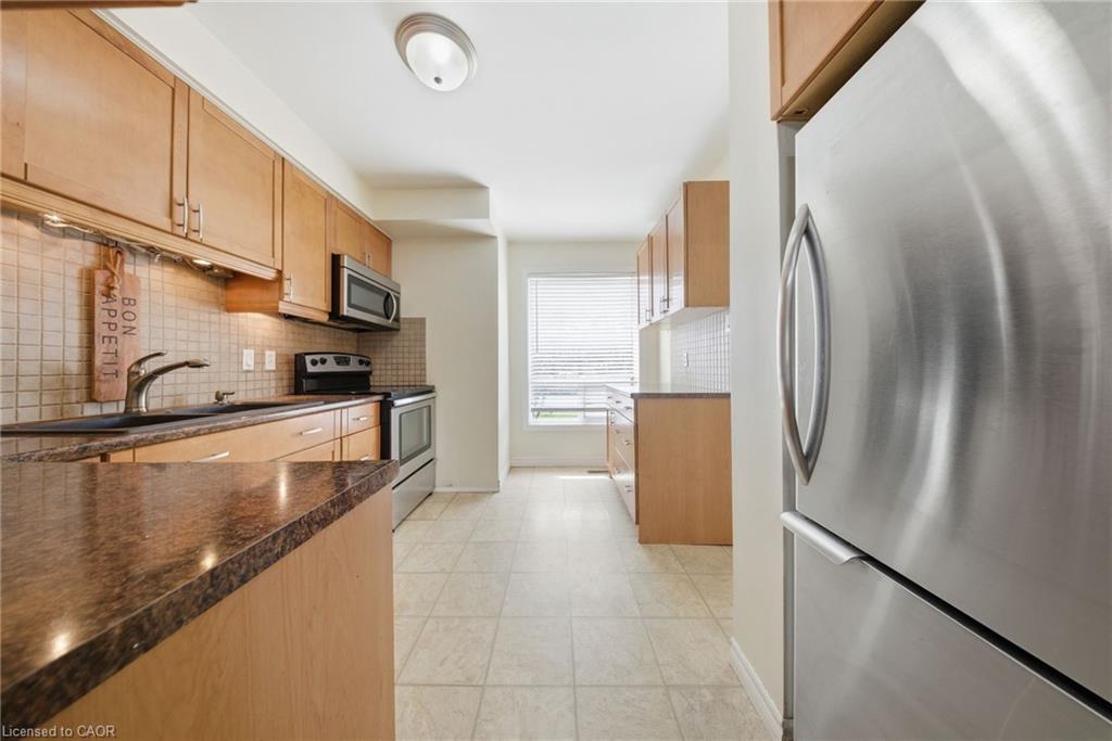 41-32 Mowat Boulevard Property Photo 7