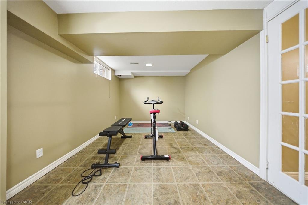 41-32 Mowat Boulevard Property Photo 18
