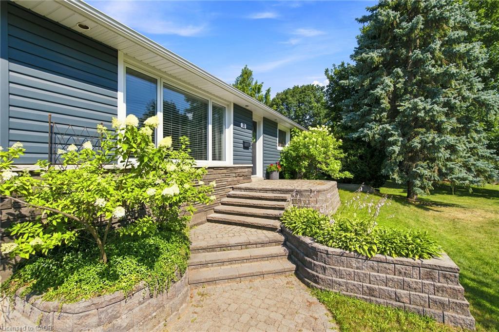 31 Algonquin Avenue Property Photo 4
