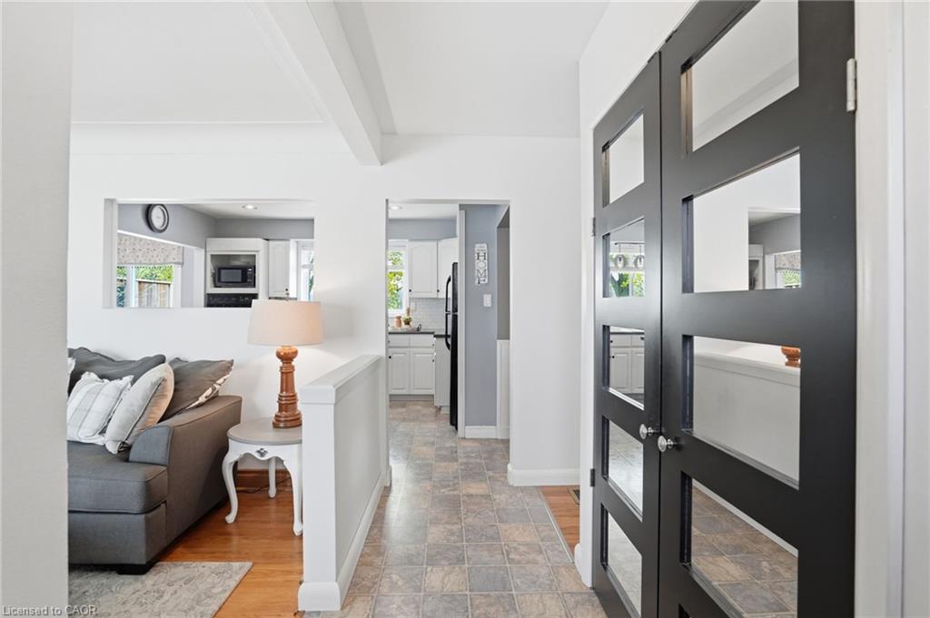 31 Algonquin Avenue Property Photo 6