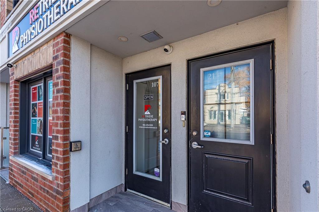 213-760 Lakeshore Road E Property Photo 22