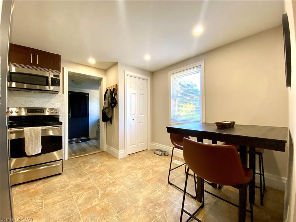 358 Dundas Street E Property Photo 21