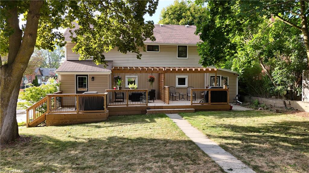 358 Dundas Street E Property Photo 8