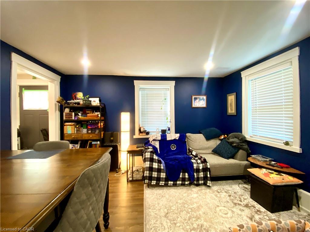 358 Dundas Street E Property Photo 13