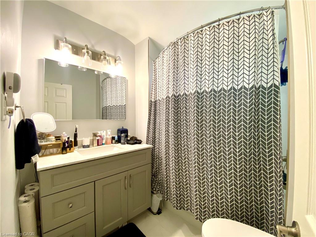 358 Dundas Street E Property Photo 16
