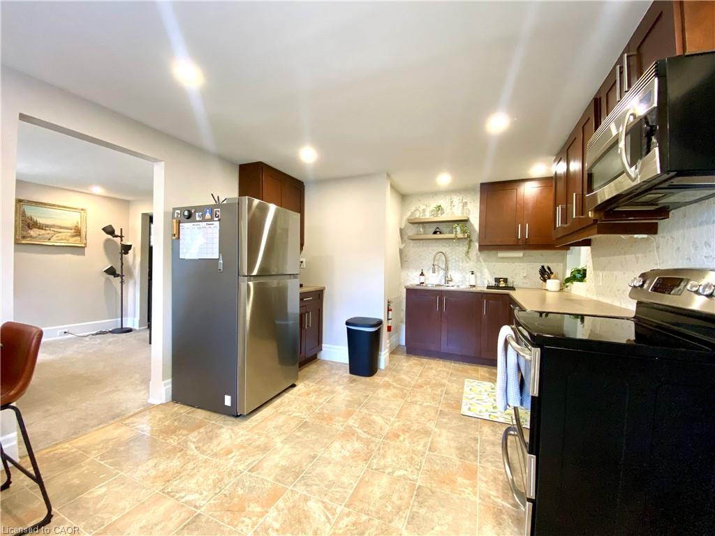 358 Dundas Street E Property Photo 20