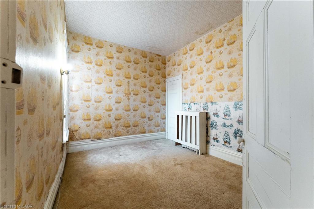 1311 King Street W Property Photo 27