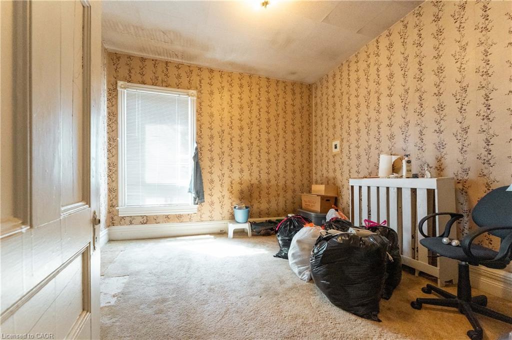 1311 King Street W Property Photo 32
