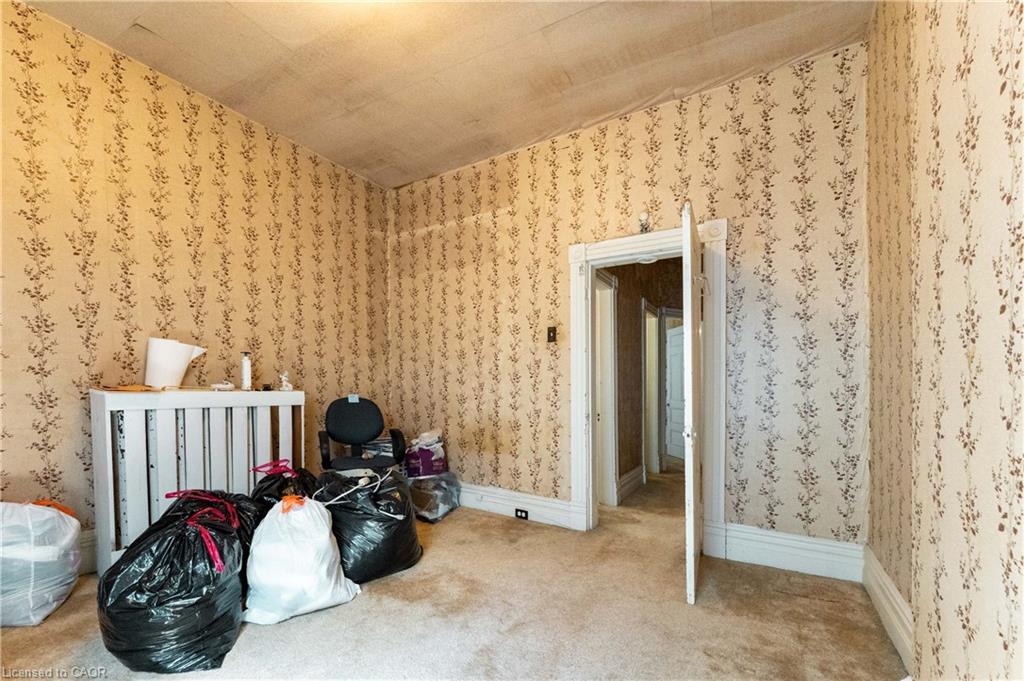 1311 King Street W Property Photo 33