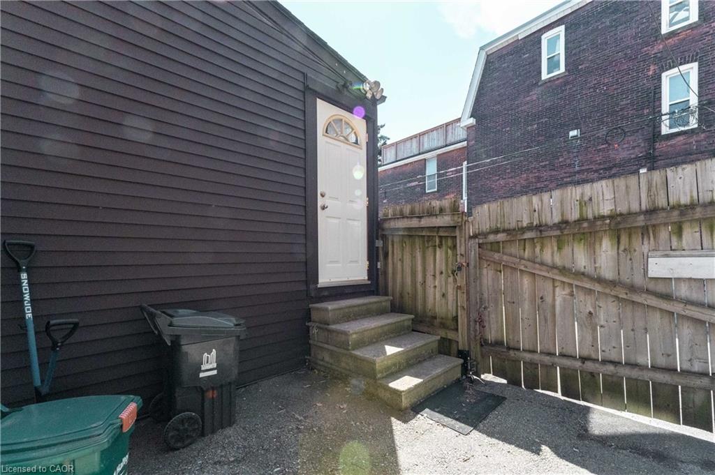 1311 King Street W Property Photo 45