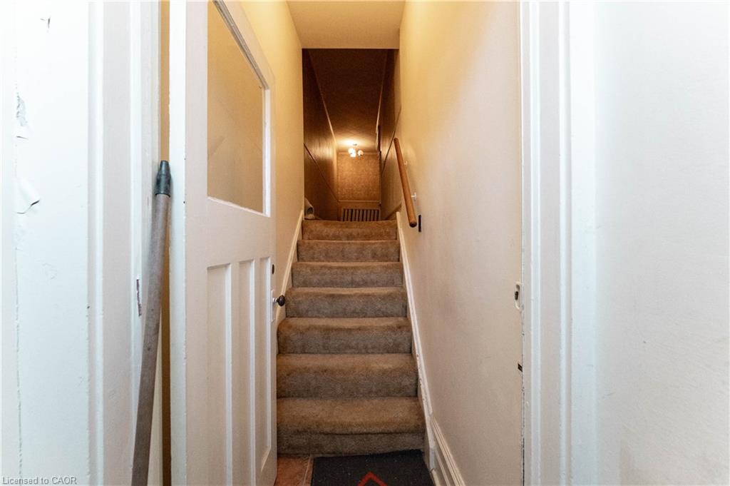 1311 King Street W Property Photo 3