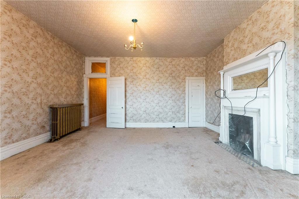 1311 King Street W Property Photo 18