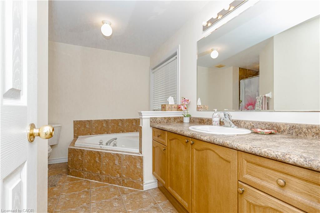 216 Mcnichol Drive Property Photo 37