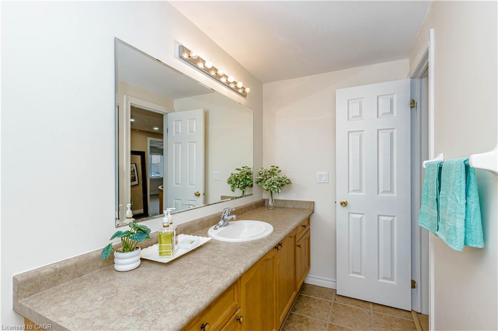 216 Mcnichol Drive Property Photo 43