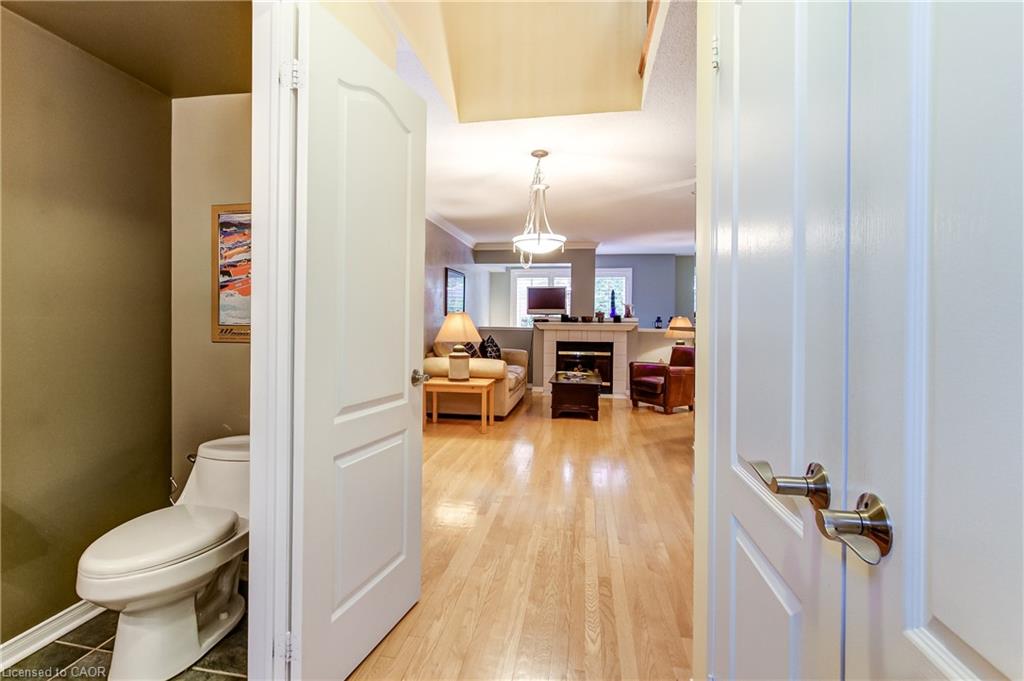8b-1084 Queen Street W Property Photo 7