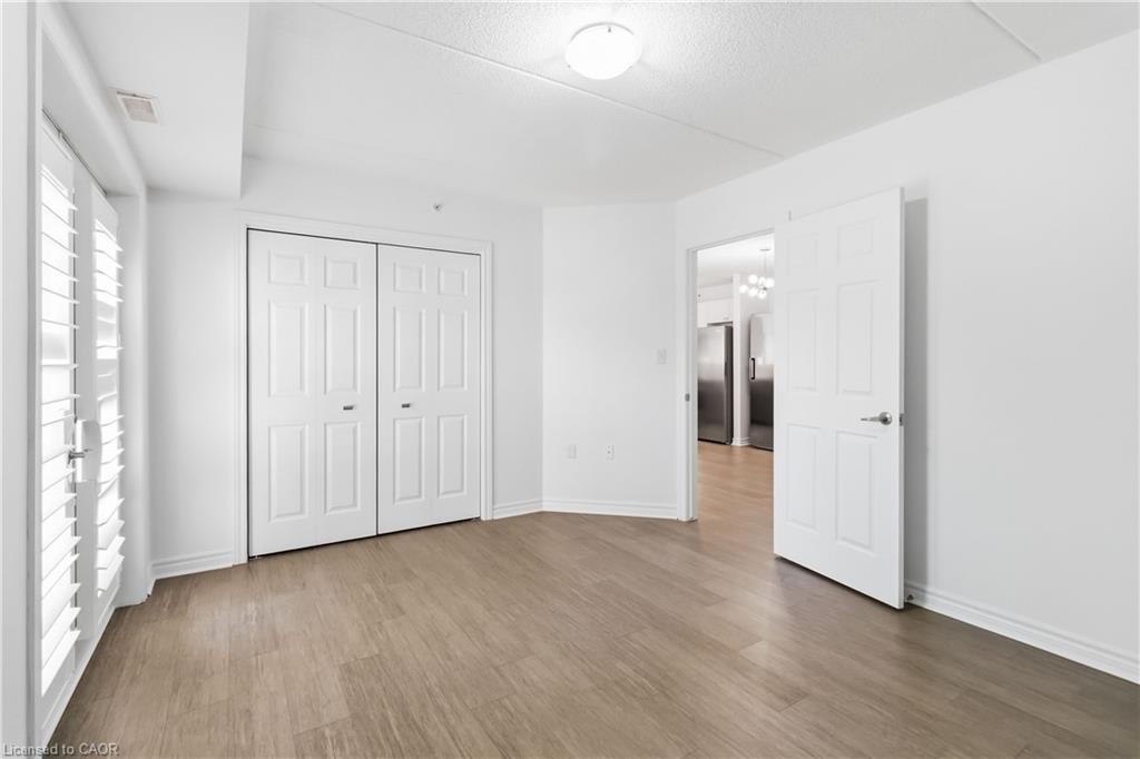 113-1340 Main Street E Property Photo 24
