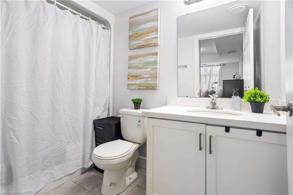 204-64 Frederick Drive Property Photo 10