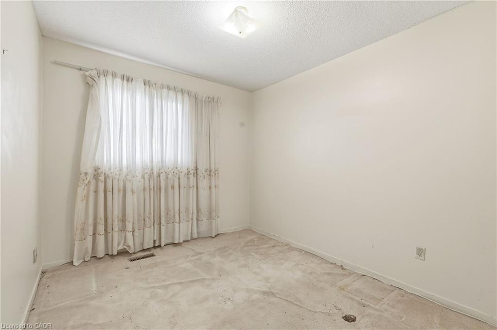 2275 Chapman Court Property Photo 19