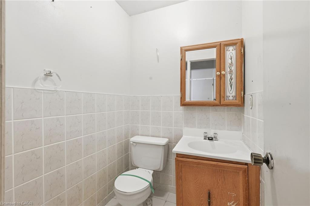 2275 Chapman Court Property Photo 22