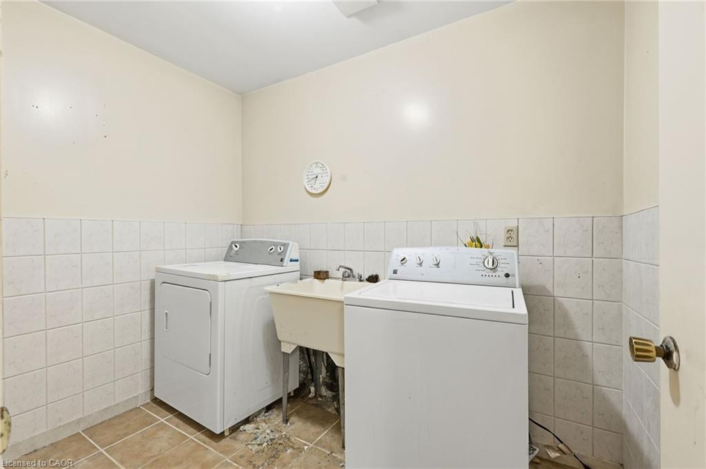 2275 Chapman Court Property Photo 28