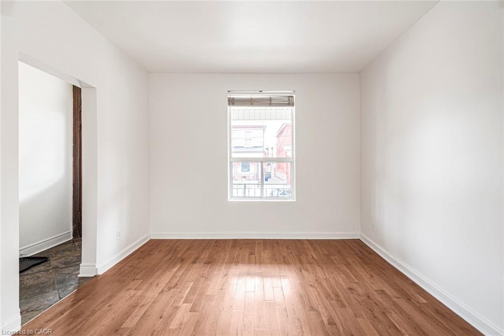 85 Oxford Street Property Photo 6
