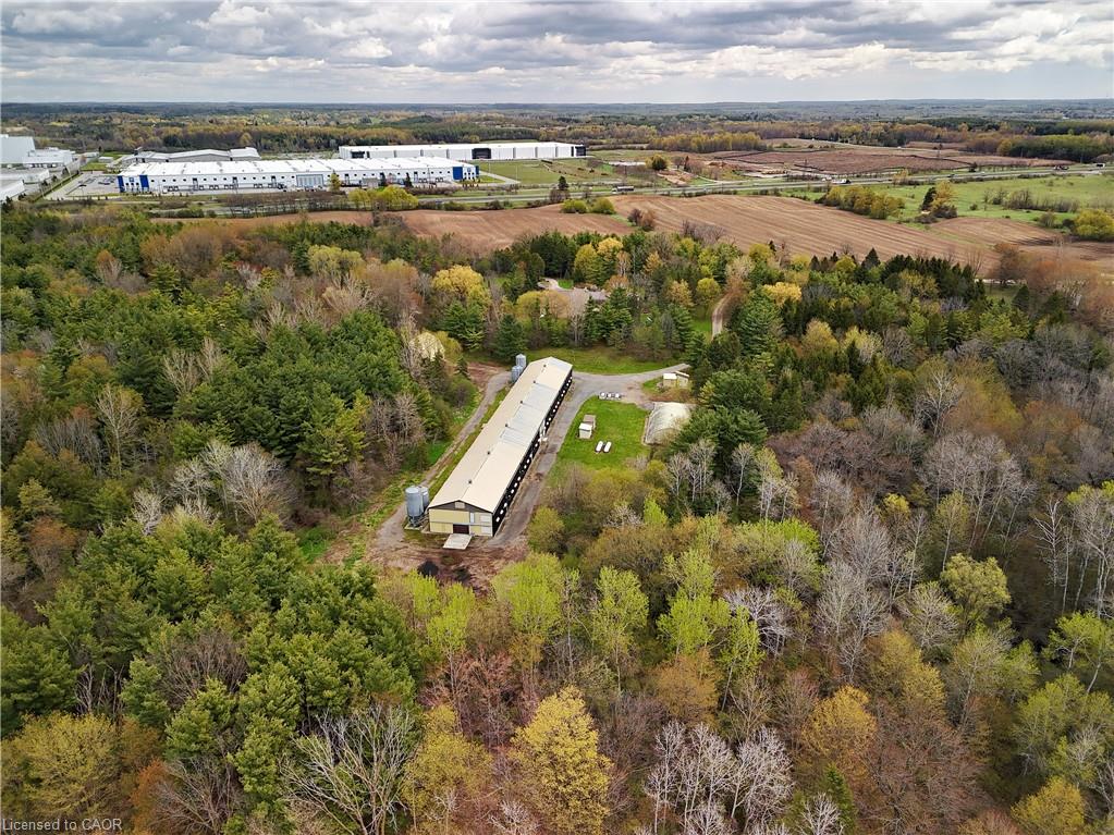 4646 Sideroad 20 N Property Photo 4
