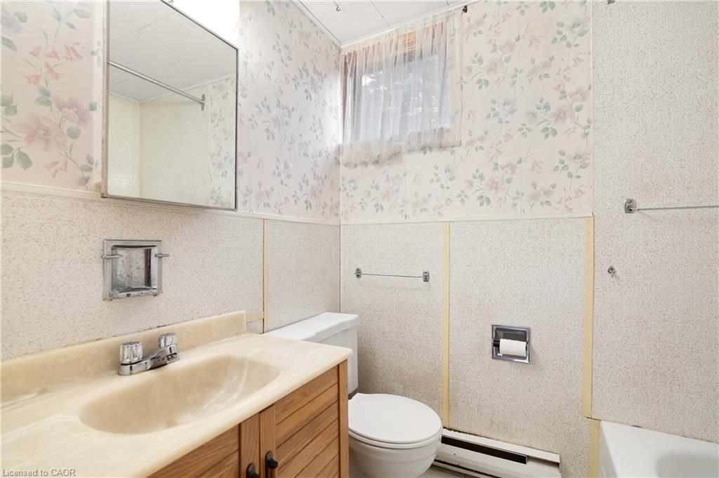 4646 Sideroad 20 N Property Photo 36