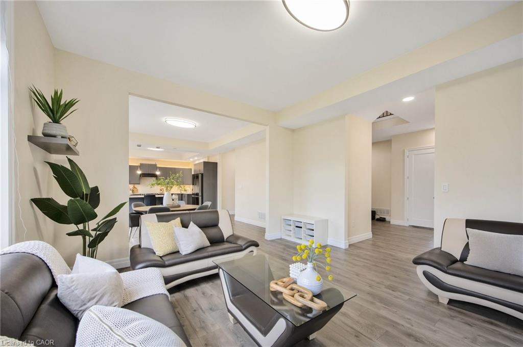 6 Dorothys Drive Property Photo 17