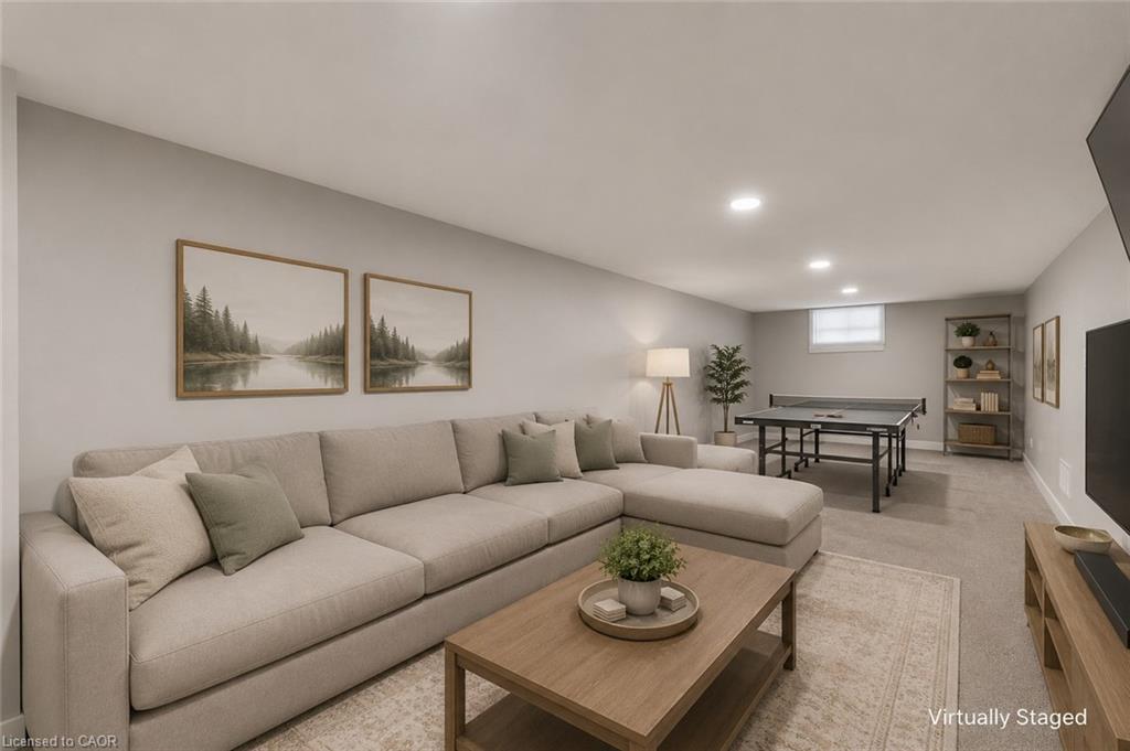 158 Laurentian Drive N Property Photo 35