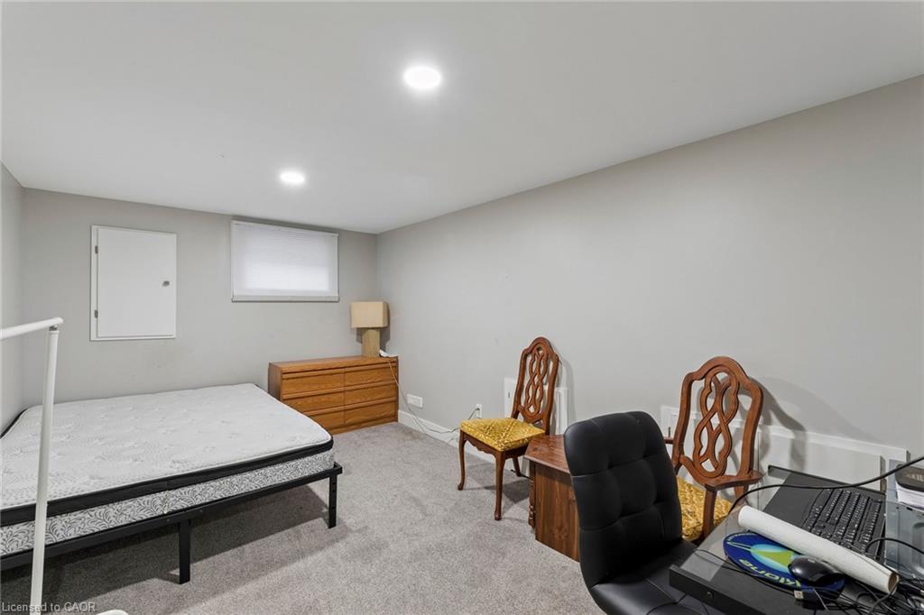 158 Laurentian Drive N Property Photo 37
