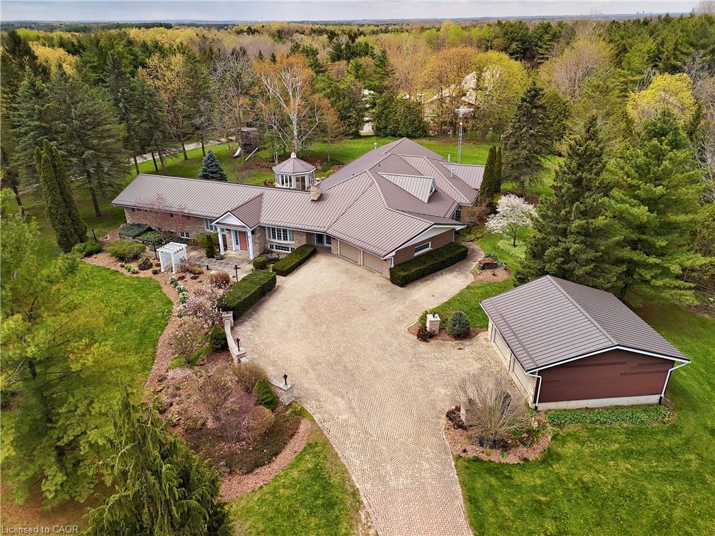 4646 Sideroad 20 N Property Photo 1