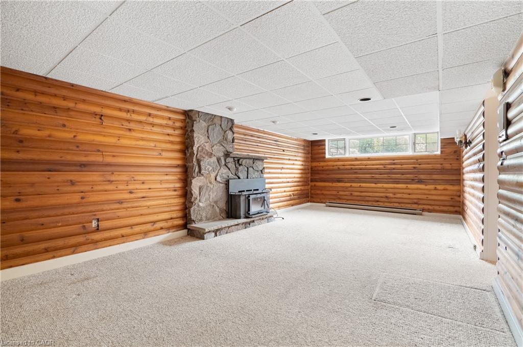4646 Sideroad 20 N Property Photo 31