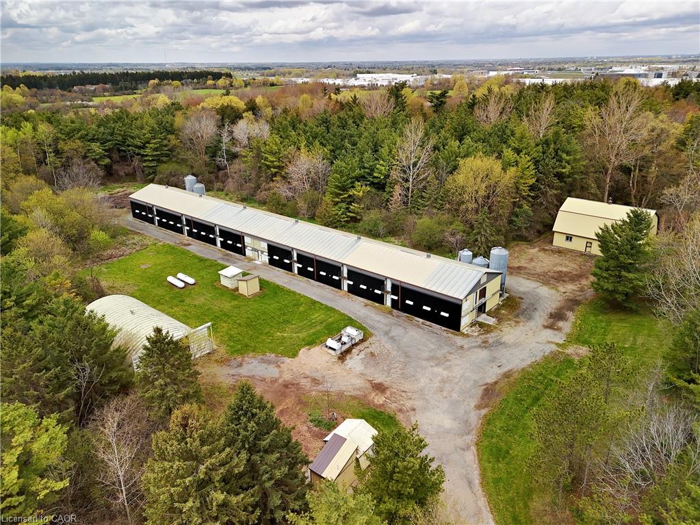 4646 Sideroad 20 N Property Photo 44