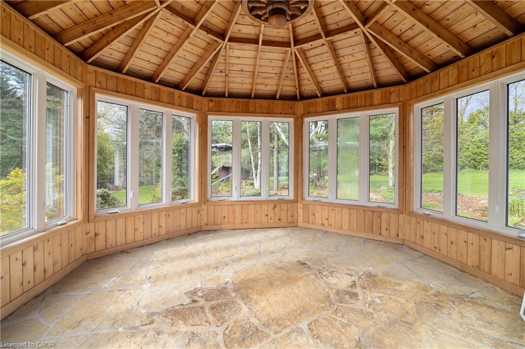 4646 Sideroad 20 N Property Photo 48