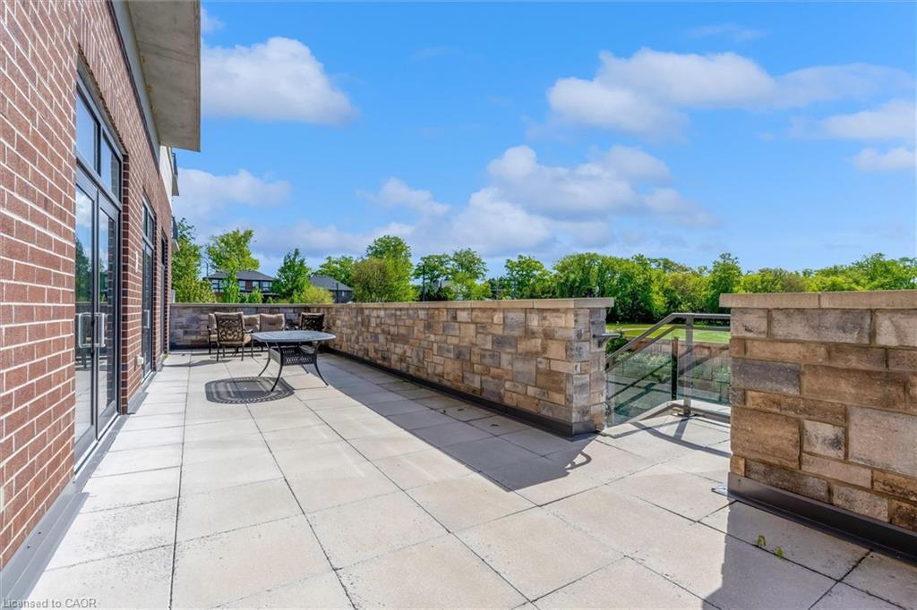 113-3290 New Street Property Photo 29