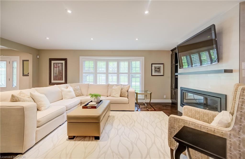 60 Huntley Crescent Property Photo 8