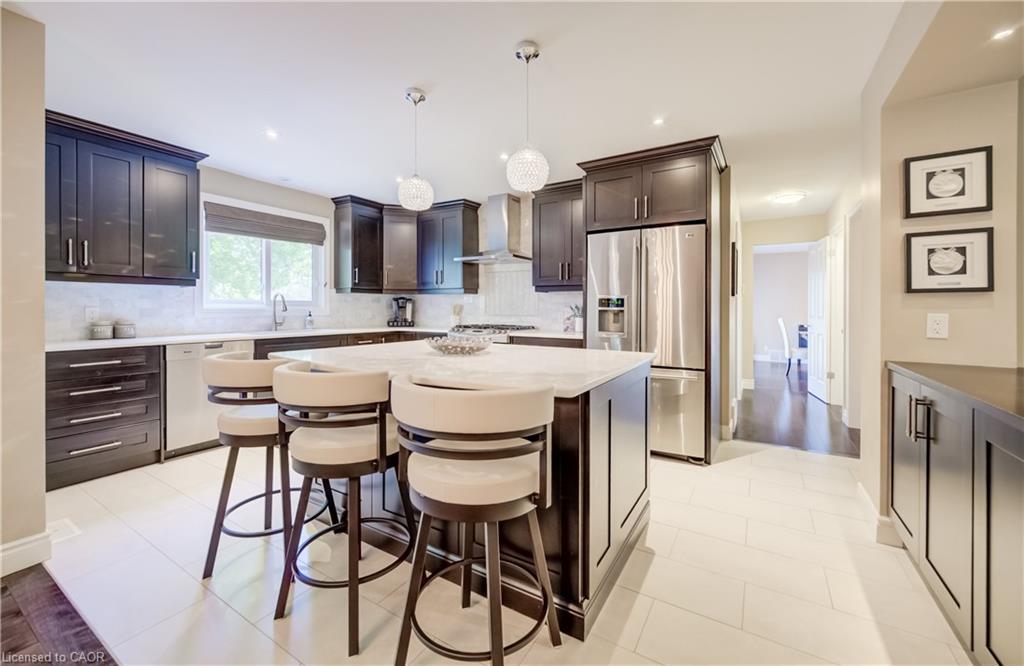 60 Huntley Crescent Property Photo 11