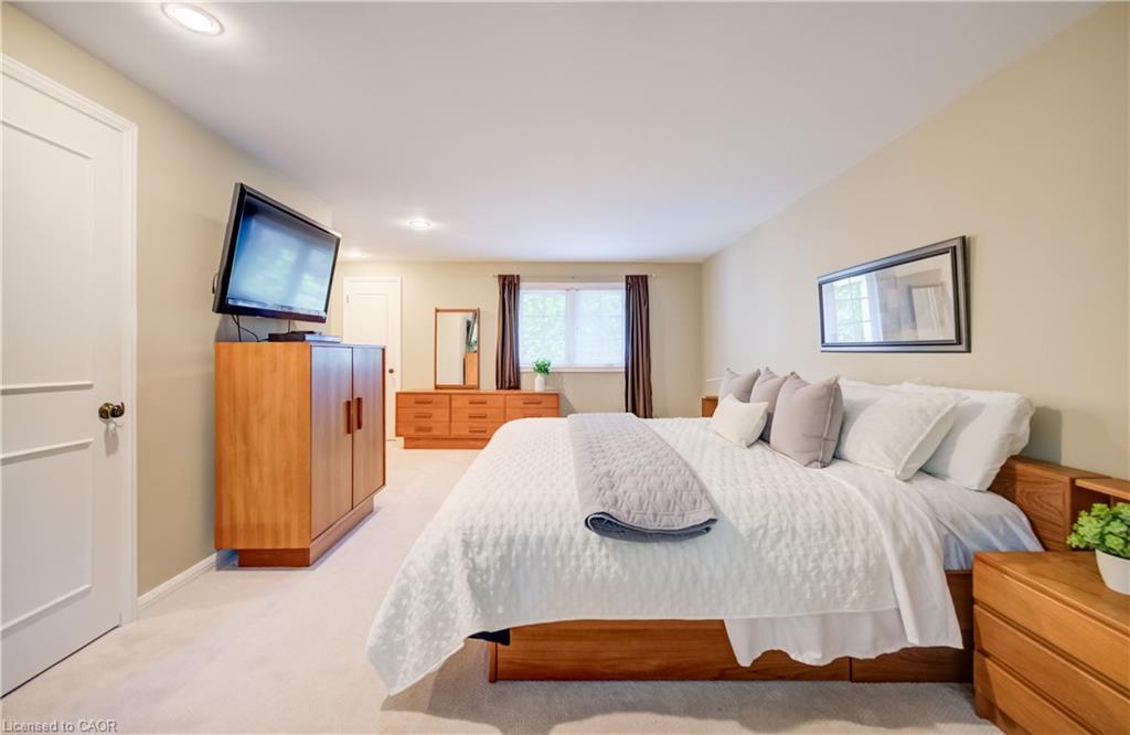 60 Huntley Crescent Property Photo 23
