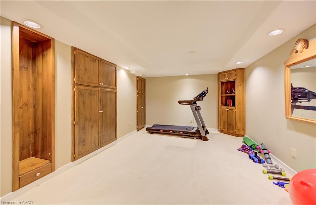 60 Huntley Crescent Property Photo 35