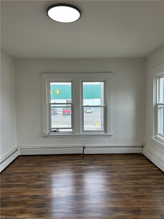 2-3 Balmoral Avenue S Property Photo 7