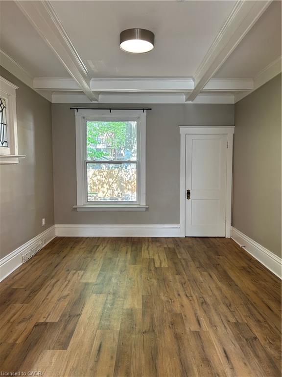 62 Barnesdale Avenue S Property Photo 4