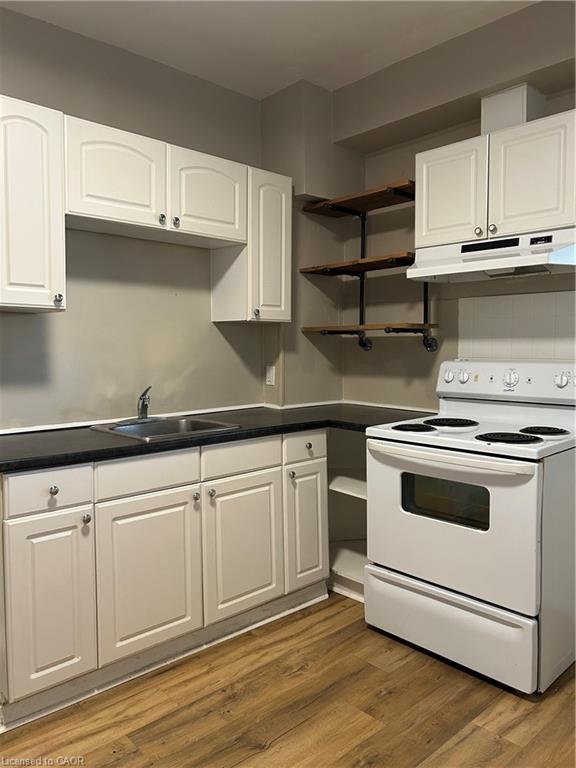 62 Barnesdale Avenue S Property Photo 5