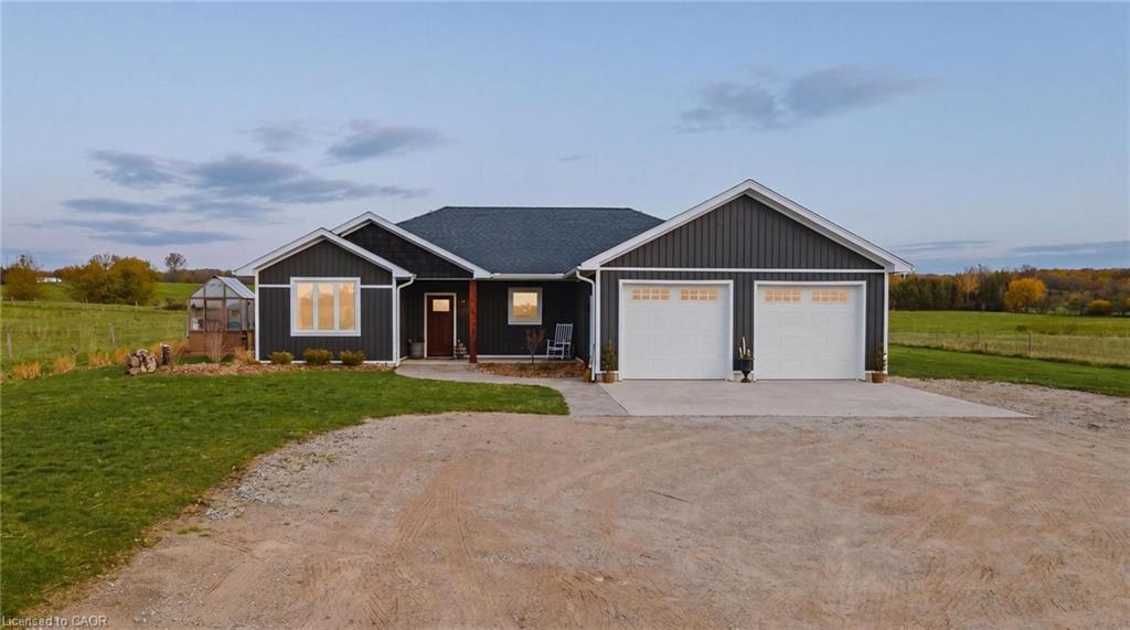 401372 Grey Rd 4 Property Photo 2