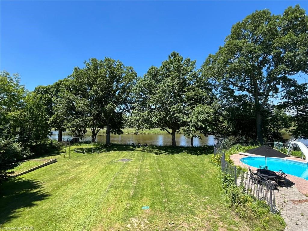 306 Golf Course Road Property Photo 2