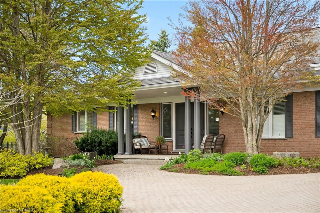 306 Golf Course Road Property Photo 3