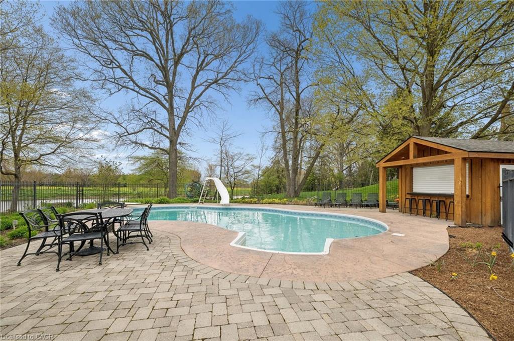 306 Golf Course Road Property Photo 38