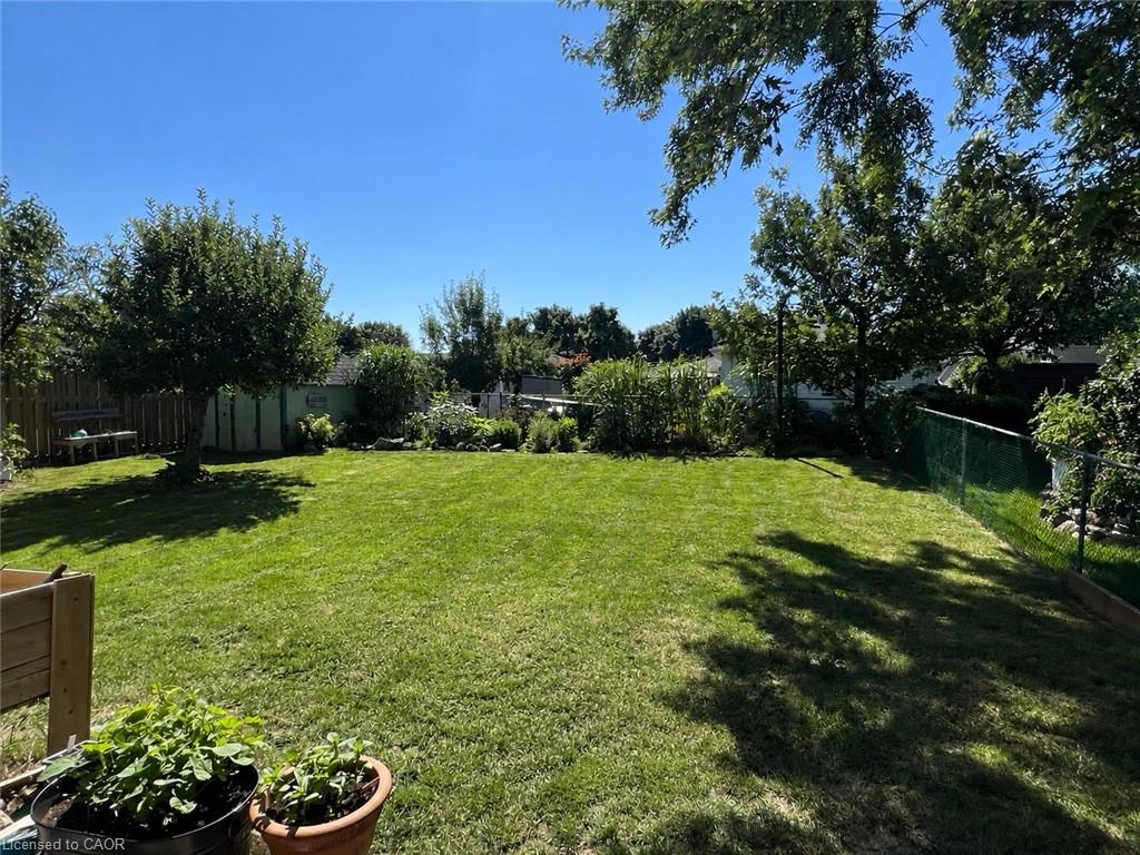 752 Mackenzie Drive Property Photo 35