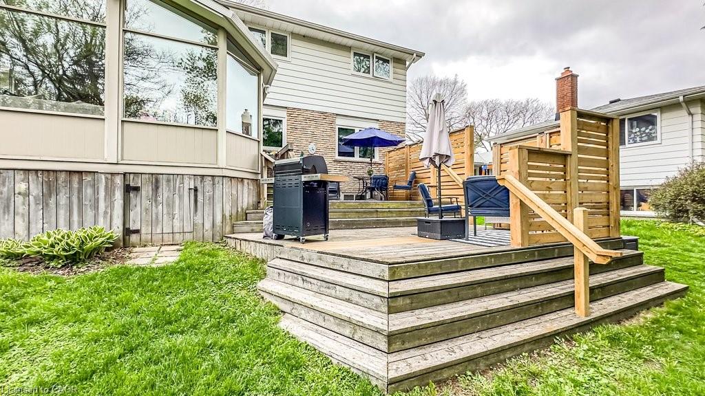 19 Chateau Court Property Photo 37