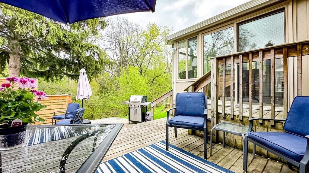 19 Chateau Court Property Photo 38