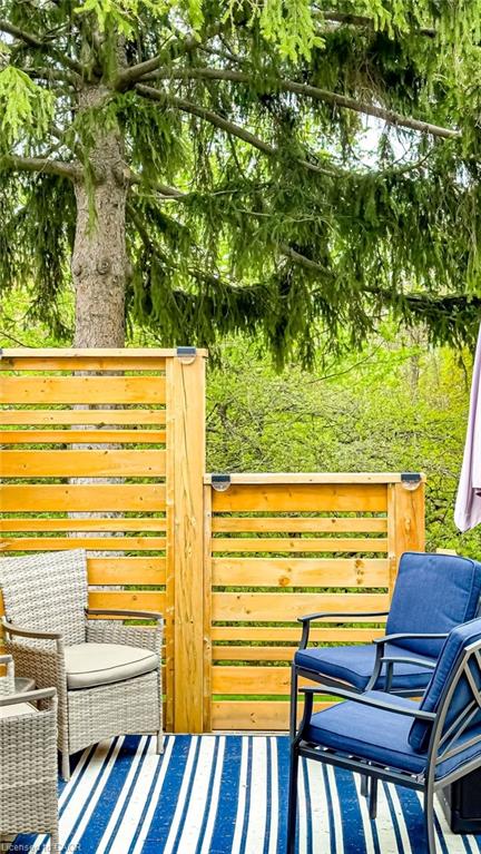19 Chateau Court Property Photo 39